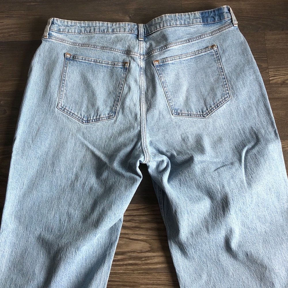 NWT Abercrombie and Fitch Curve Love 90s Relaxed Jean 35 20 Long Inseam - Picture 6 of 15
